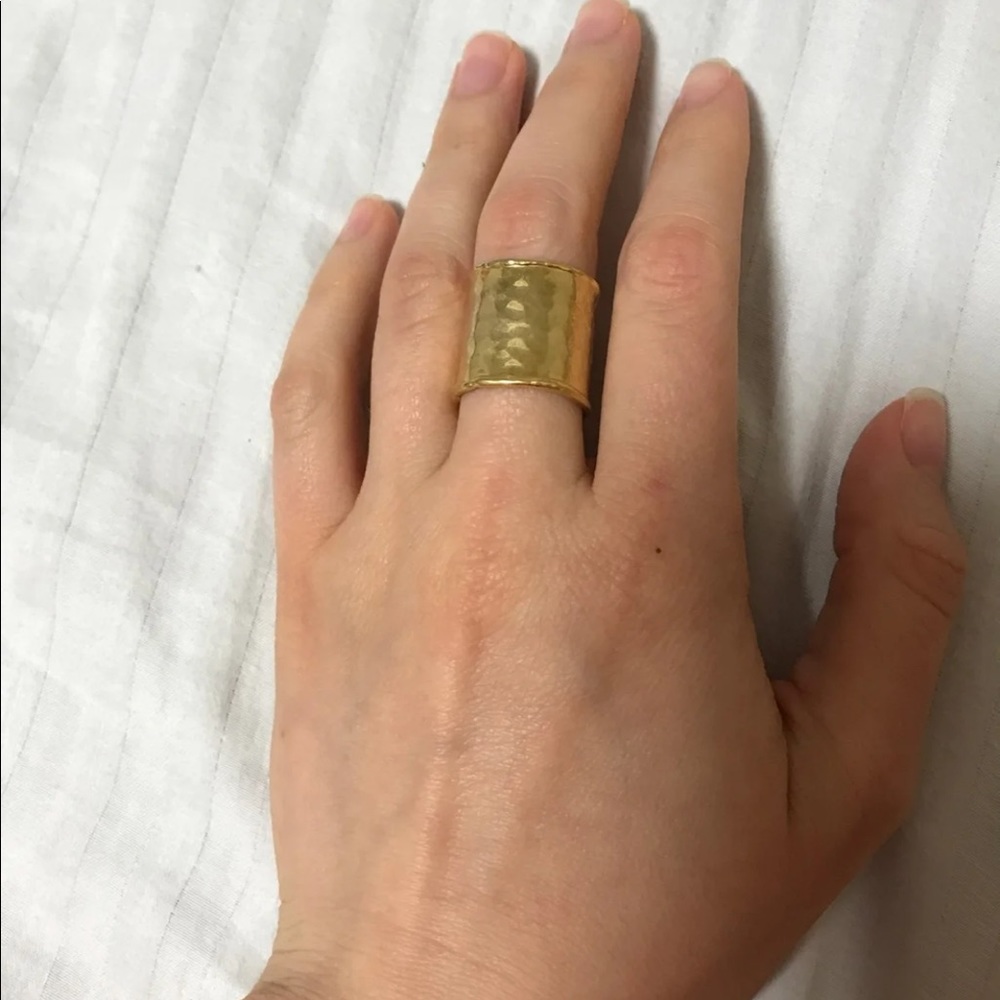 Adjustable ring